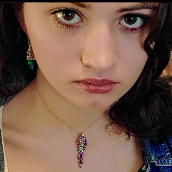 Majestic Wings Topaz Pendent - Picture 2 of 7